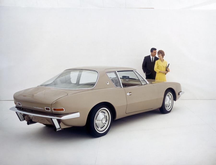  Studebaker Avanti 1963 года  (фото 13 из 37)